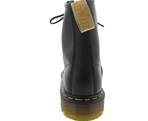 Dr. Martens Serena 1460