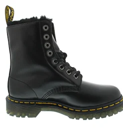 Dr. Martens Serena 1460