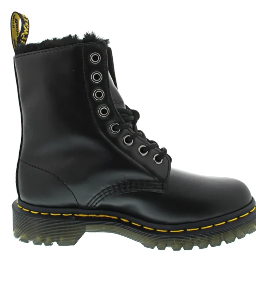 Dr. Martens Serena 1460