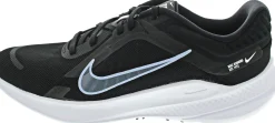 Nike Quest 5