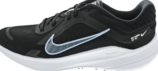 Nike Quest 5