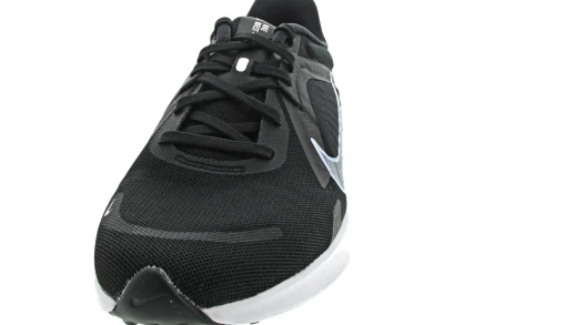 Nike Quest 5