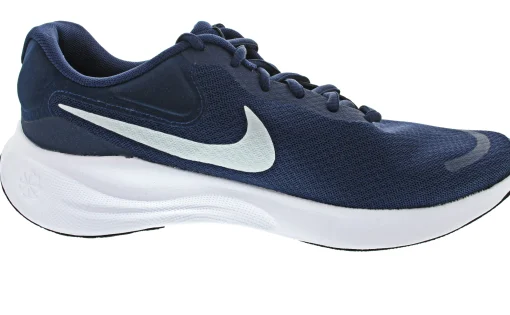 Nike Revolution