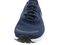 Nike Revolution