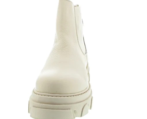 Steve Madden Mixture