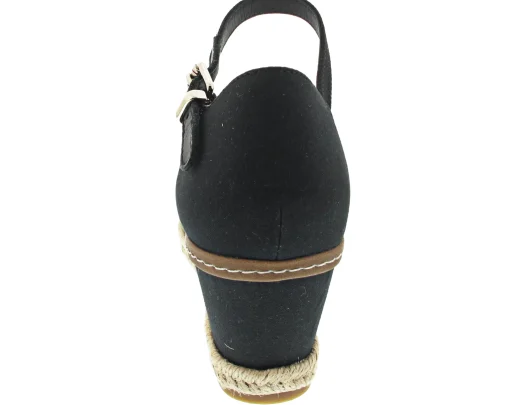 Tommy Hilfiger Basic Closed Toe Mid Wedg