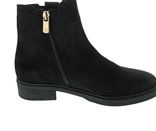 Tommy Hilfiger TH Hardware Suede Flat Bo